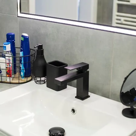 Centre Netflix- Greenpark - River Apartmán Olštýn